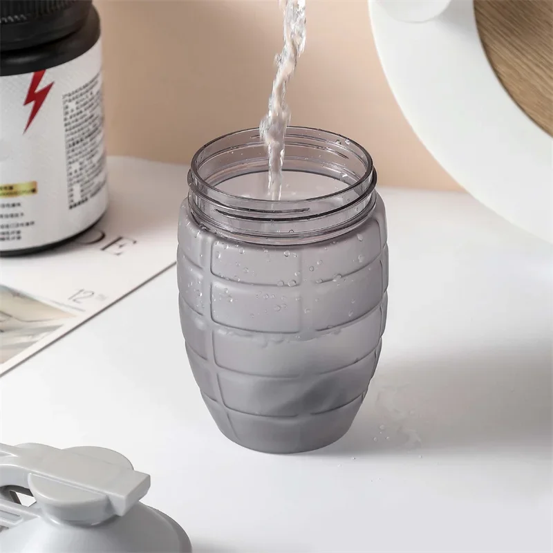 2025 Nieuwe 600ml Fitness Spor - Fitness Nutrition Milk Shake recensie en prijs